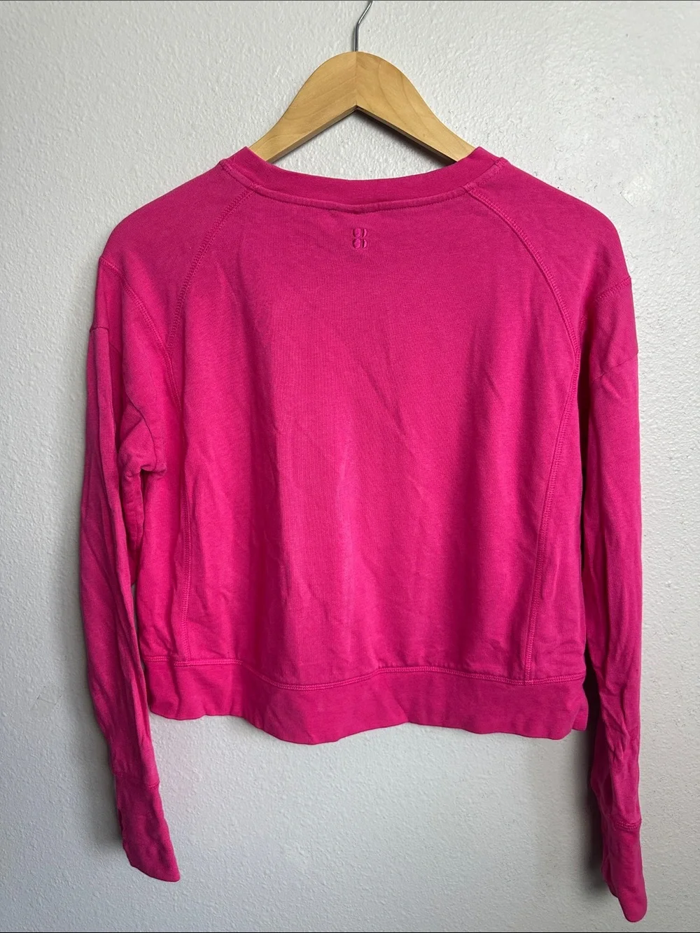 Sweaty Betty Hot Pink Crewneck cropped Sweatshirt